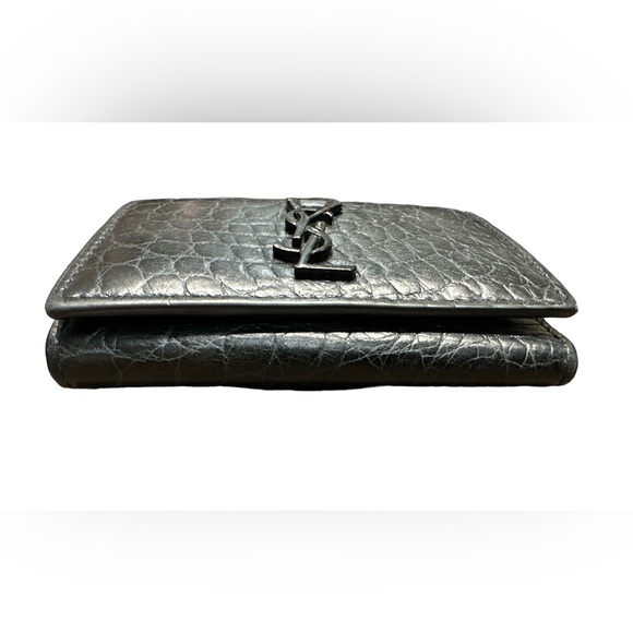 🔶FINAL PRICE DROP🔶🎀YSL key case🎀 - Picture 10 of 15